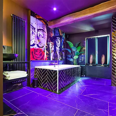 בית נופש Gorgeous In With Kitchen