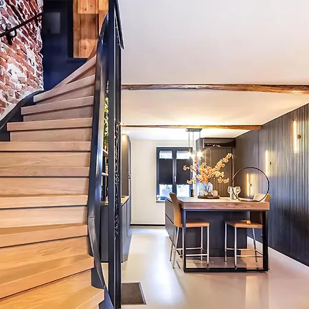 Gorgeous In With Kitchen